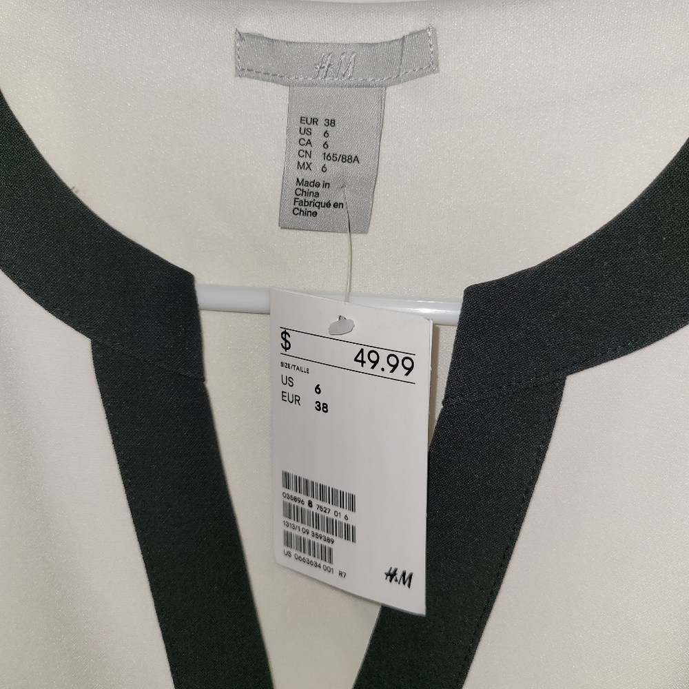 H&M Dress - Picture 2 of 3